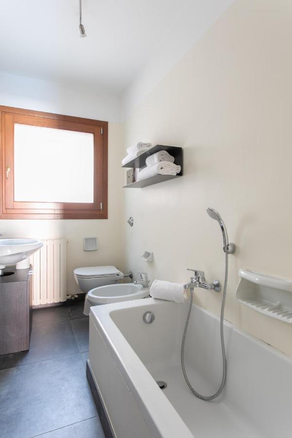 Canaletto Apartment Rialto Venice Exterior photo