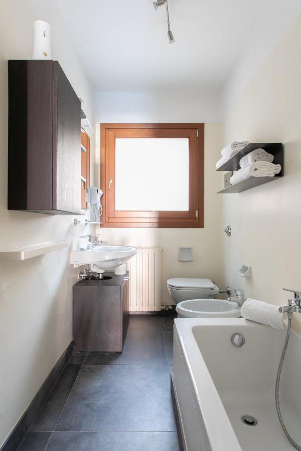 Canaletto Apartment Rialto Venice Exterior photo